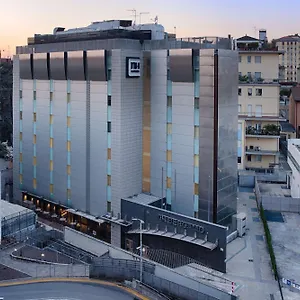 4* Ξενοδοχείο Nh